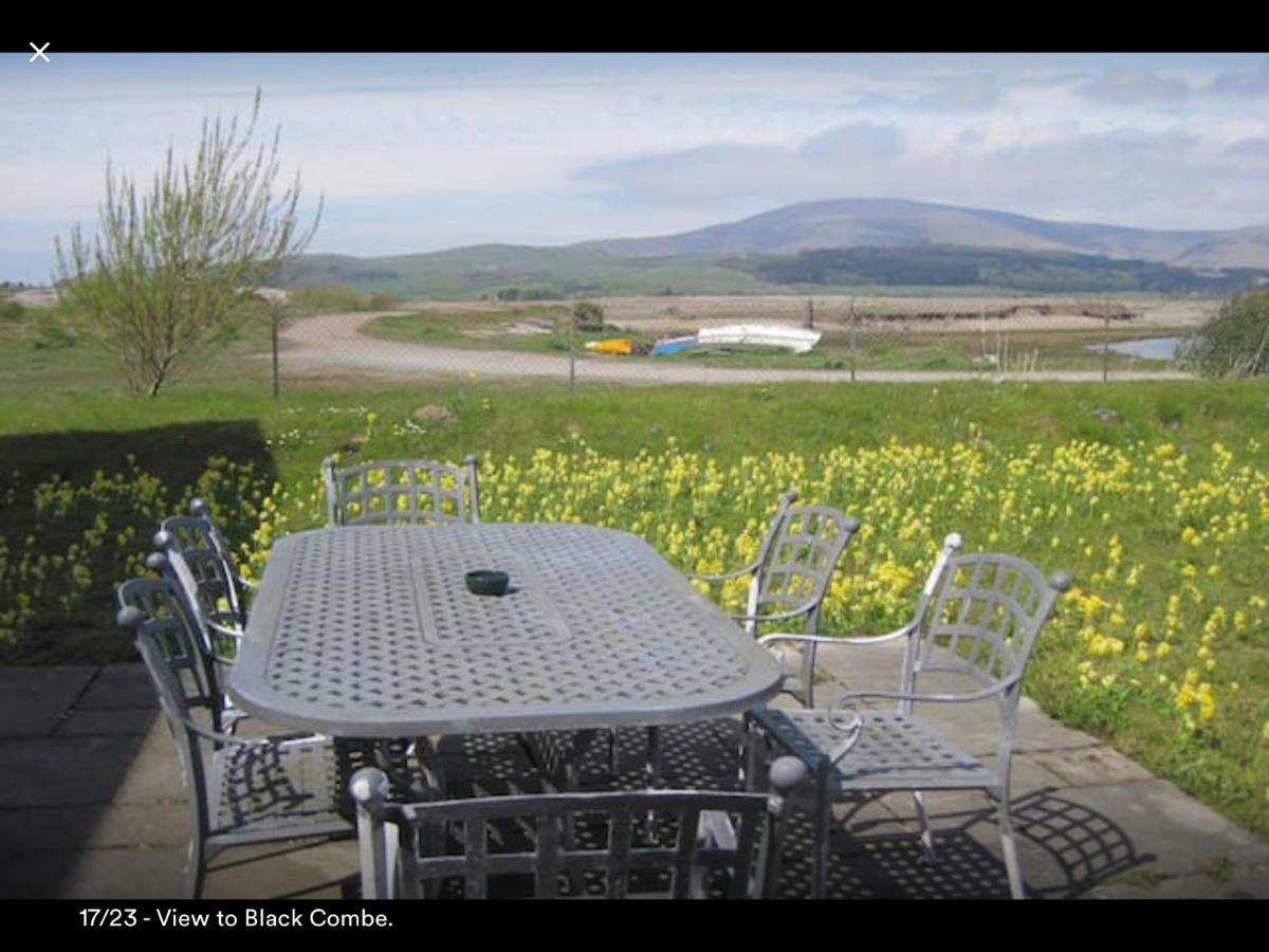 Hh Accommodation Millom Extérieur photo